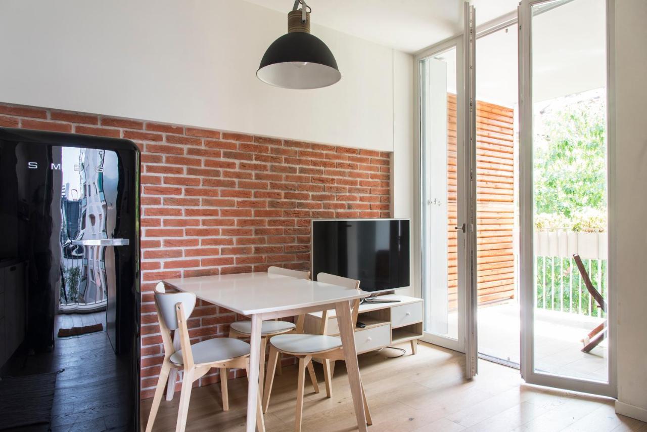 Youhosty - Monviso 32 Apartment Milano Ngoại thất bức ảnh