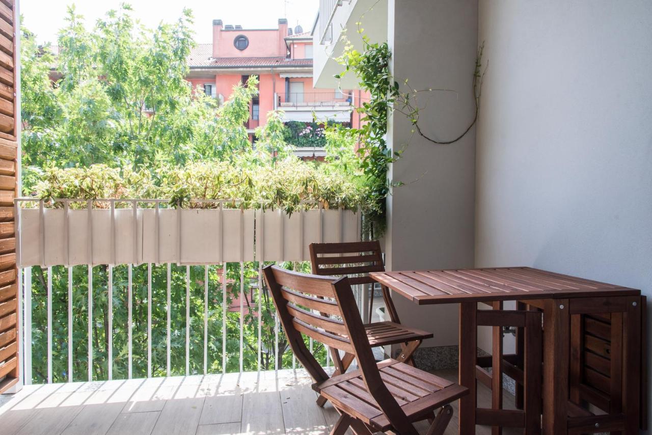 Youhosty - Monviso 32 Apartment Milano Ngoại thất bức ảnh
