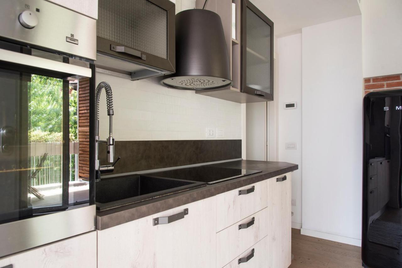 Youhosty - Monviso 32 Apartment Milano Ngoại thất bức ảnh